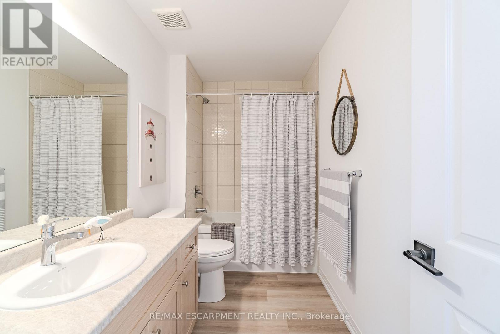 58 Gort Avenue, Brant, Ontario  N3L 0N9 - Photo 28 - X12784564