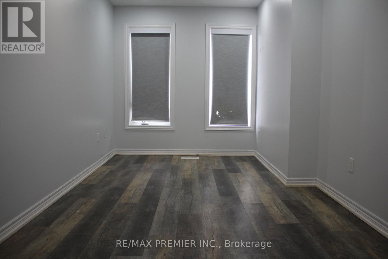 51 Mullholland Avenue, Cambridge, Ontario  N3H 5L5 - Photo 25 - X12784576