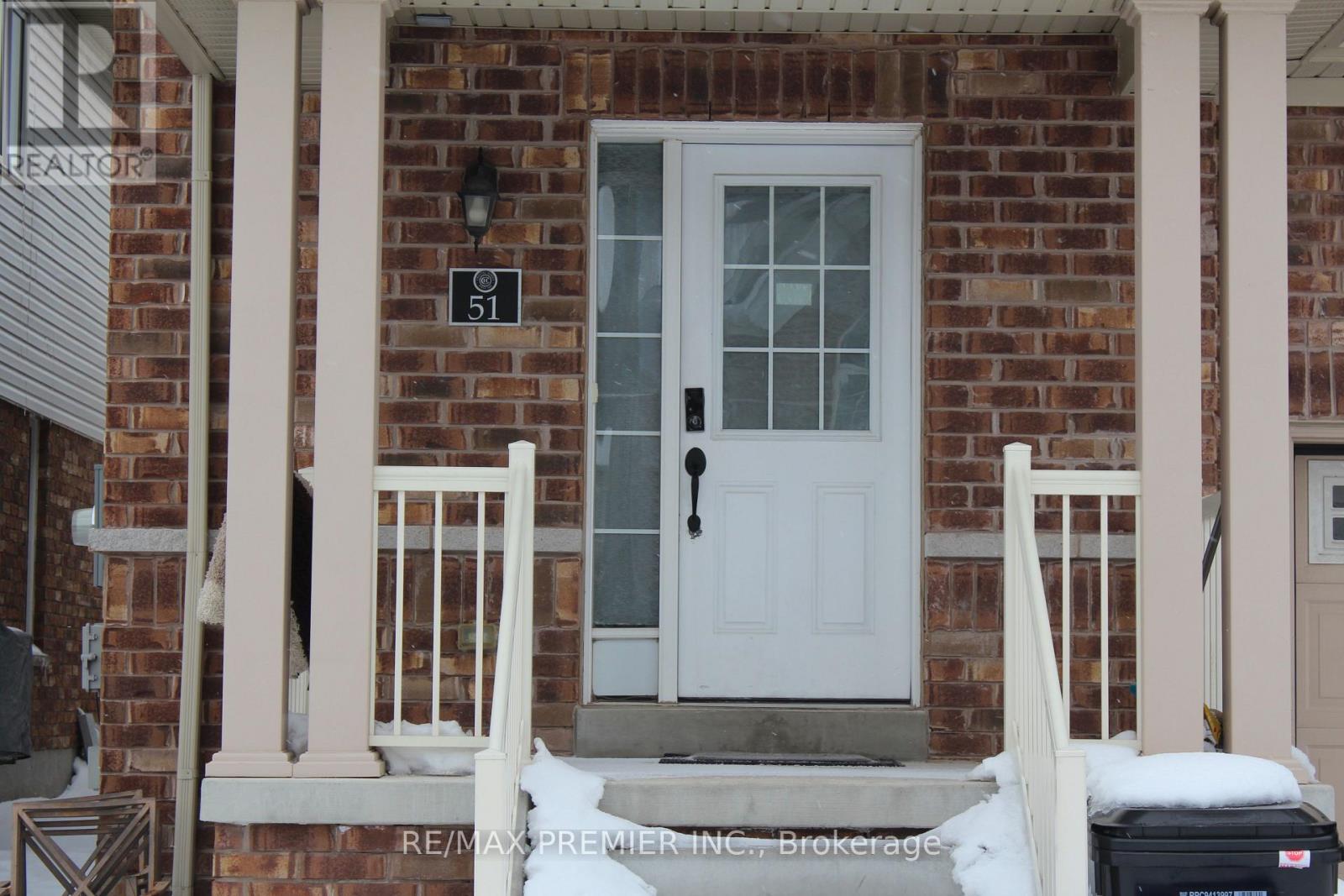 51 Mullholland Avenue, Cambridge, Ontario  N3H 5L5 - Photo 4 - X12784576