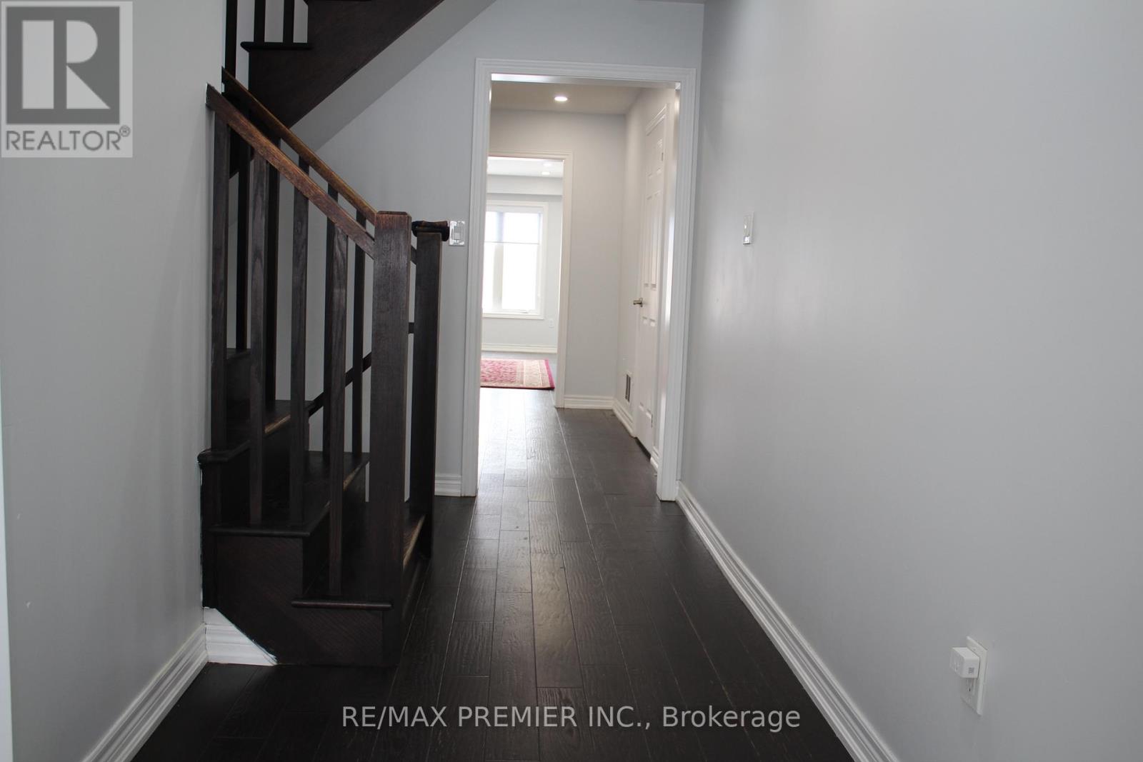 51 Mullholland Avenue, Cambridge, Ontario  N3H 5L5 - Photo 6 - X12784576