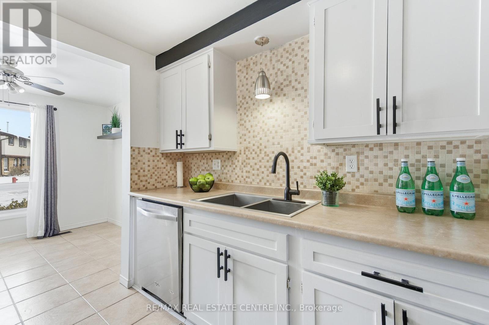 22 - 210 Glamis Road, Cambridge, Ontario  N1R 6L3 - Photo 12 - X12784598