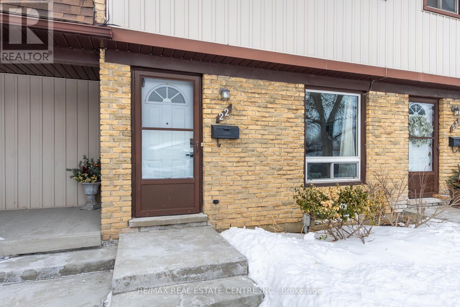 22 - 210 Glamis Road, Cambridge, Ontario  N1R 6L3 - Photo 3 - X12784598