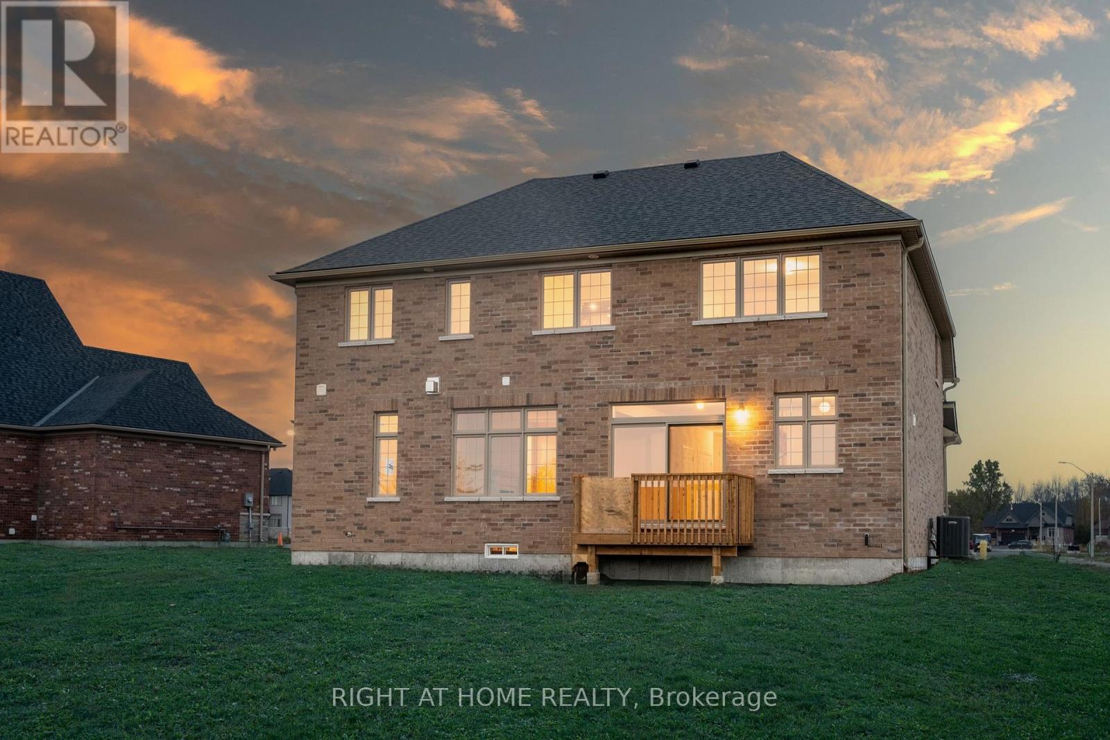 18 Blue Heron Drive, Quinte West (Murray Ward), Ontario  K0K 1L0 - Photo 20 - X12784614