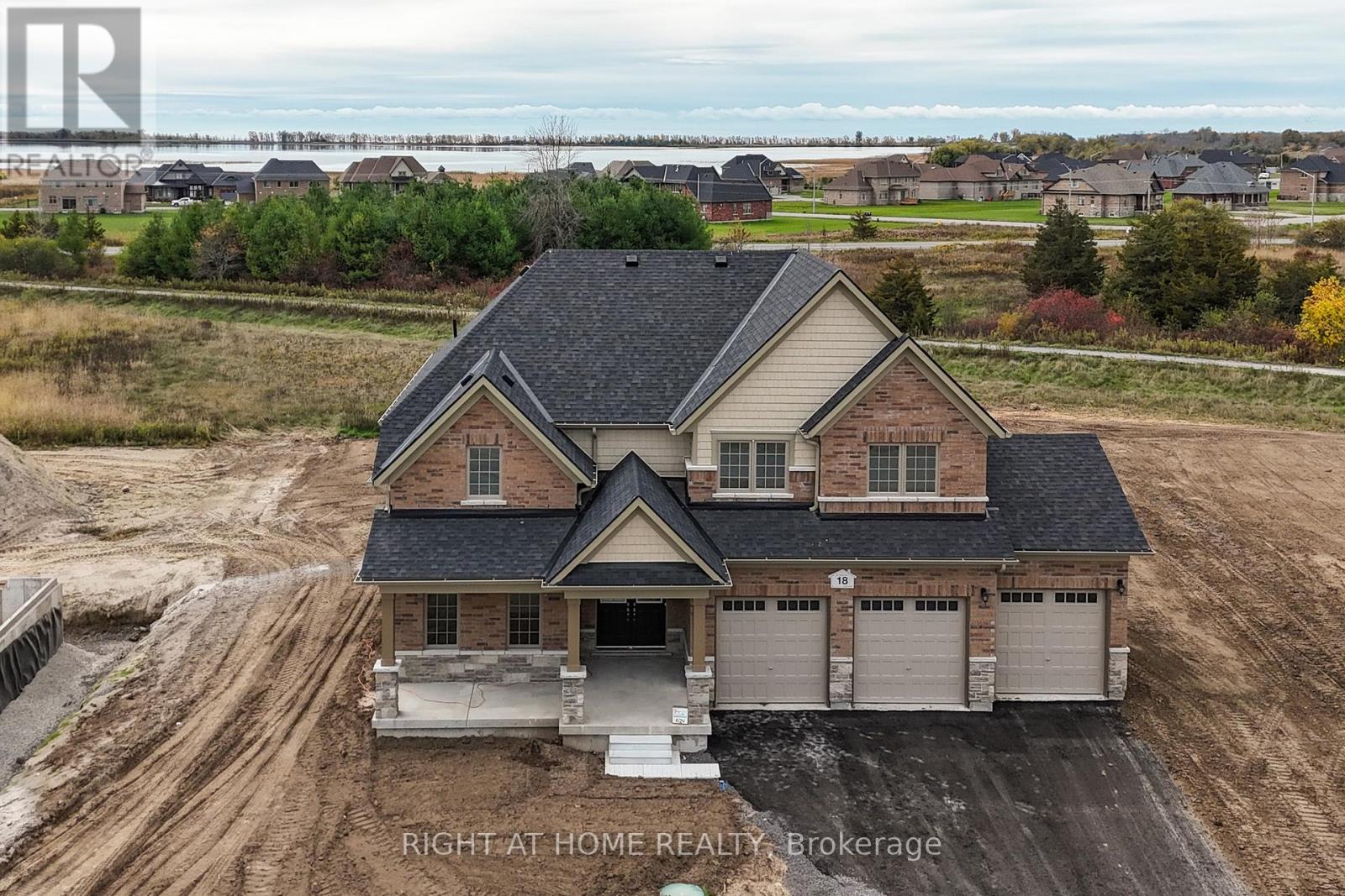 18 Blue Heron Drive, Quinte West (Murray Ward), Ontario  K0K 1L0 - Photo 23 - X12784614