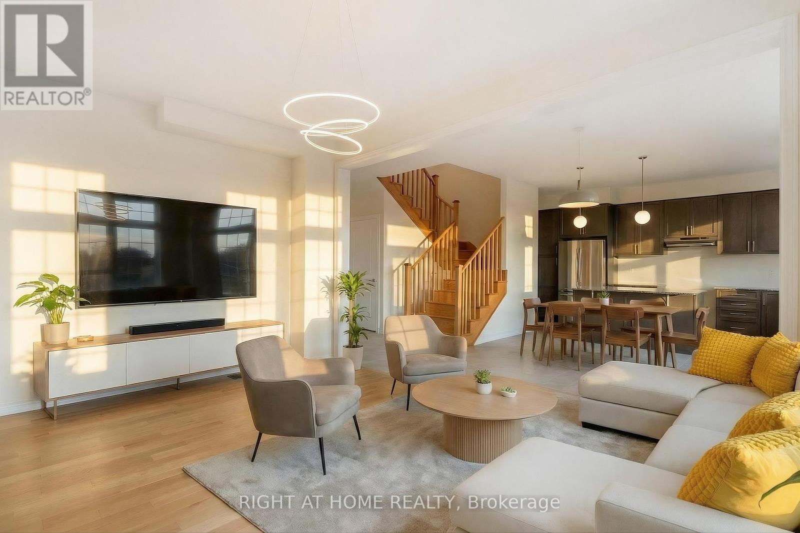 18 Blue Heron Drive, Quinte West (Murray Ward), Ontario  K0K 1L0 - Photo 7 - X12784614