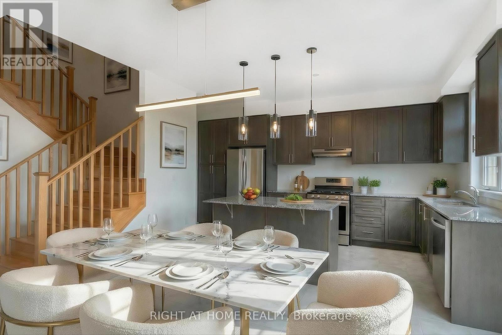 18 Blue Heron Drive, Quinte West (Murray Ward), Ontario  K0K 1L0 - Photo 8 - X12784614