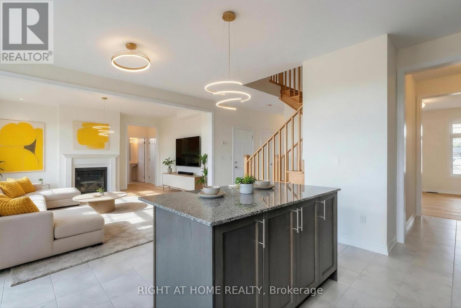 18 Blue Heron Drive, Quinte West (Murray Ward), Ontario  K0K 1L0 - Photo 9 - X12784614