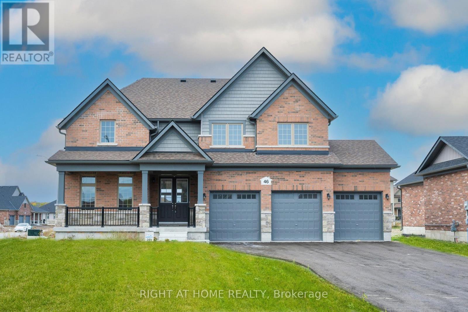 46 EAST VISTA TERRACE, Quinte West, Ontario