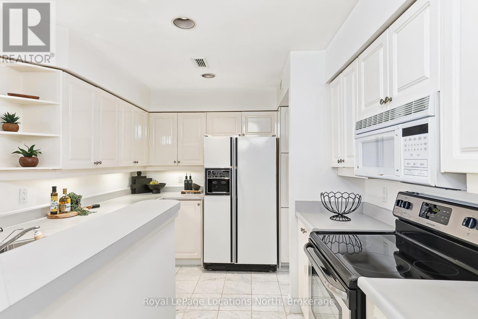 864 Suncrest Circle, Collingwood, Ontario L9Y 5C7 - Photo 9 - S12784700