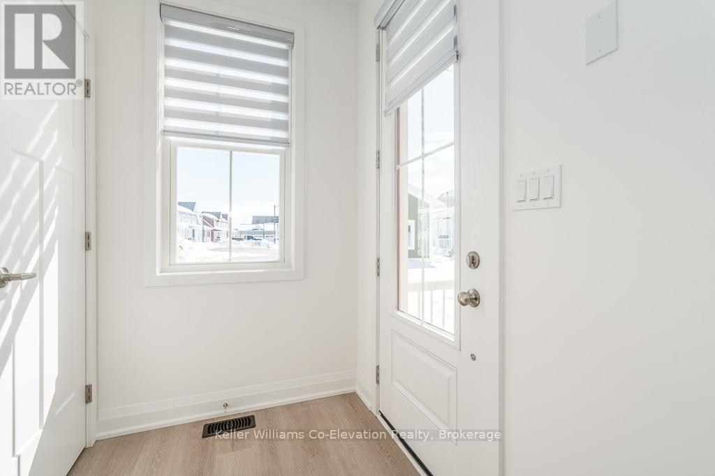 4 Danielle Crescent, Midland, Ontario  L4R 0A9 - Photo 8 - S12784740