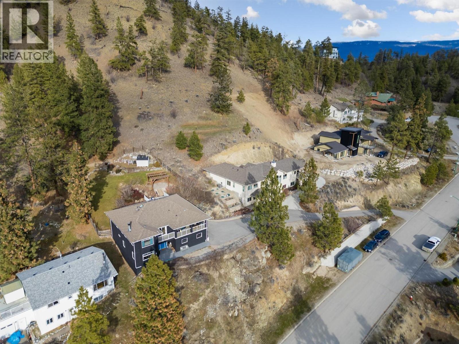 13411 Hermiston Drive, Summerland, British Columbia  V0H 1Z8 - Photo 10 - 10375435