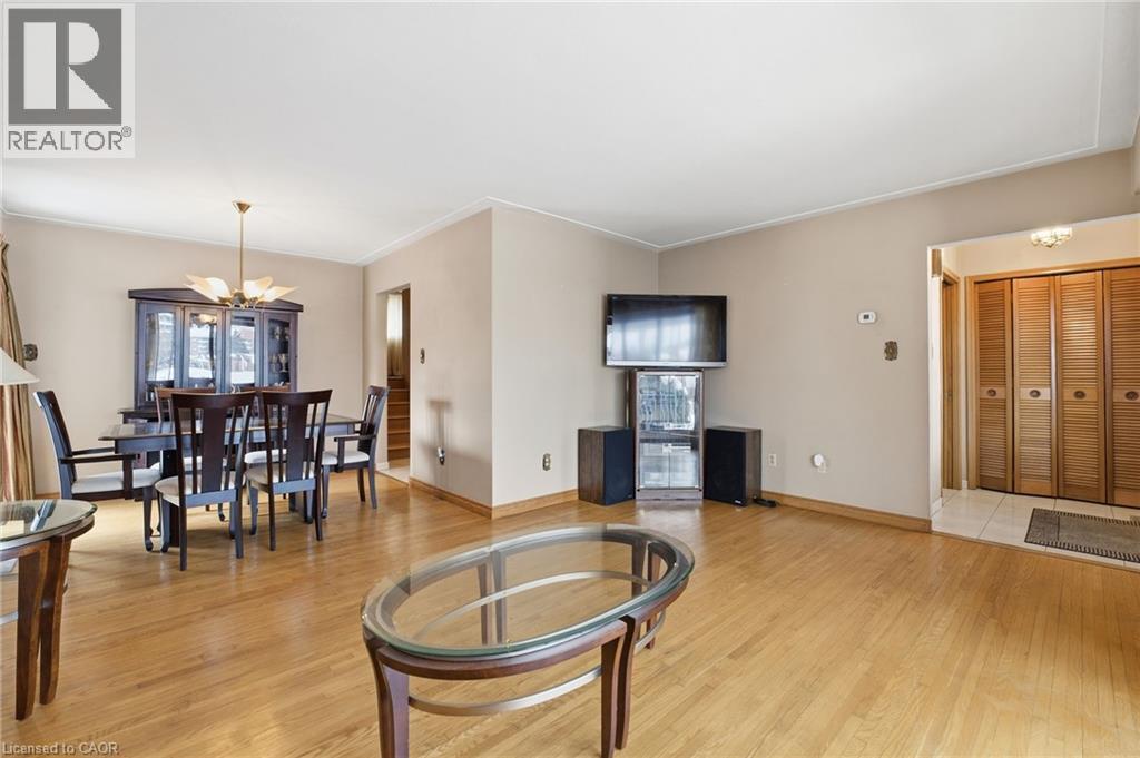 156 Kentley Drive, Hamilton, Ontario  L8E 1A7 - Photo 7 - 40804890