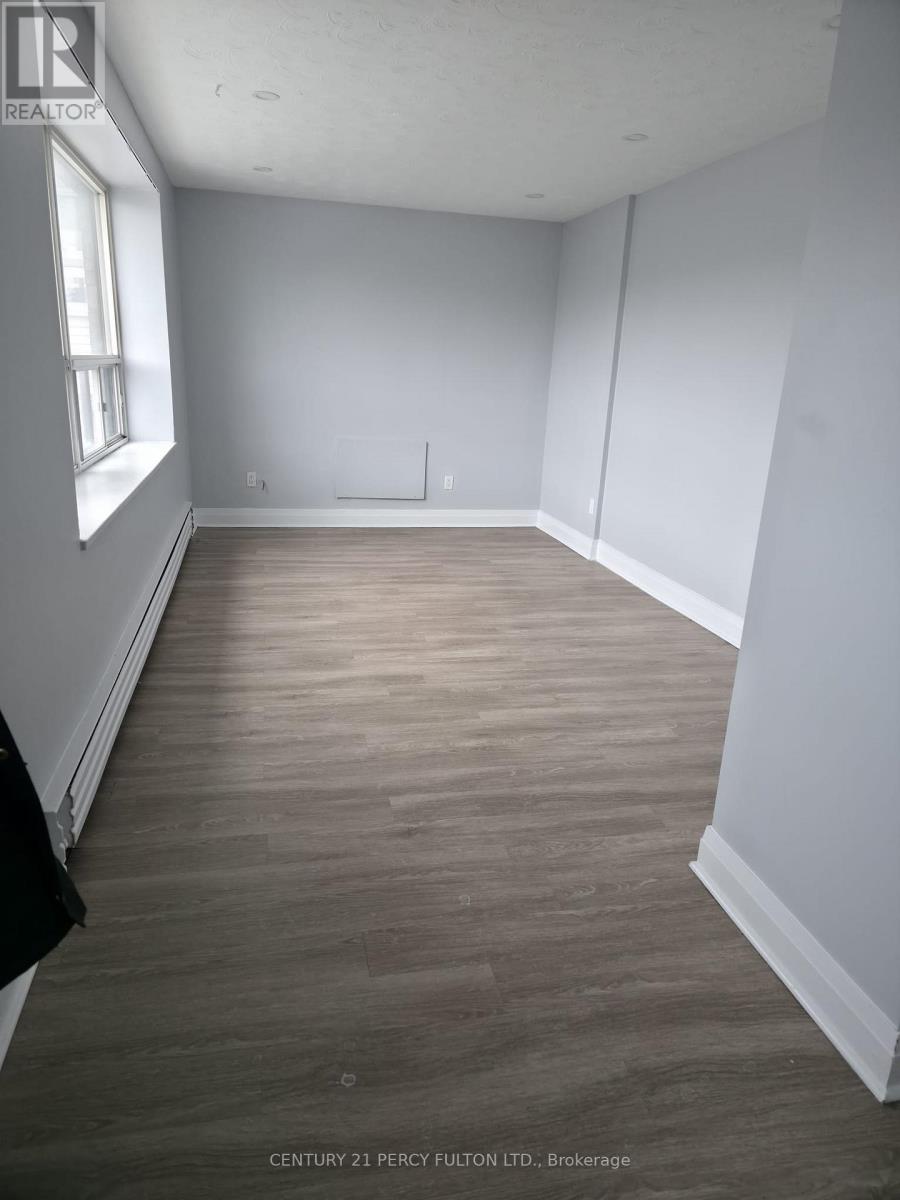 201 - 392 Jane Street, Toronto, Ontario  M6S 3Z5 - Photo 6 - W12774968