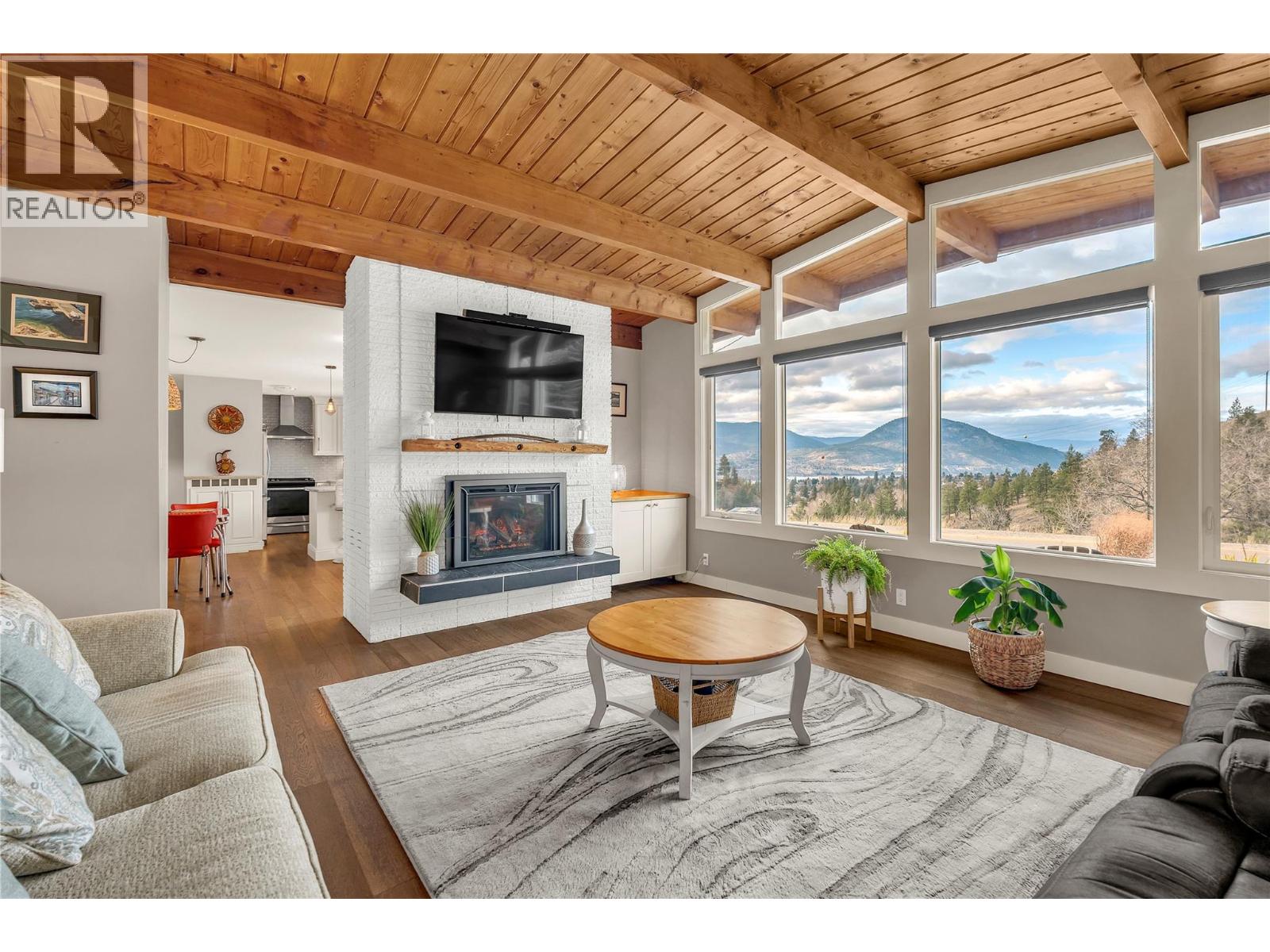 1554 Ridgedale Avenue, Penticton, British Columbia  V2A 2S4 - Photo 8 - 10375617