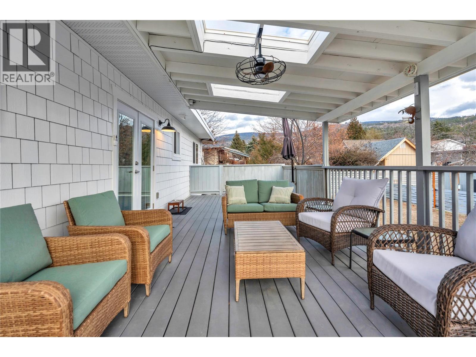 1554 Ridgedale Avenue, Penticton, British Columbia  V2A 2S4 - Photo 41 - 10375617