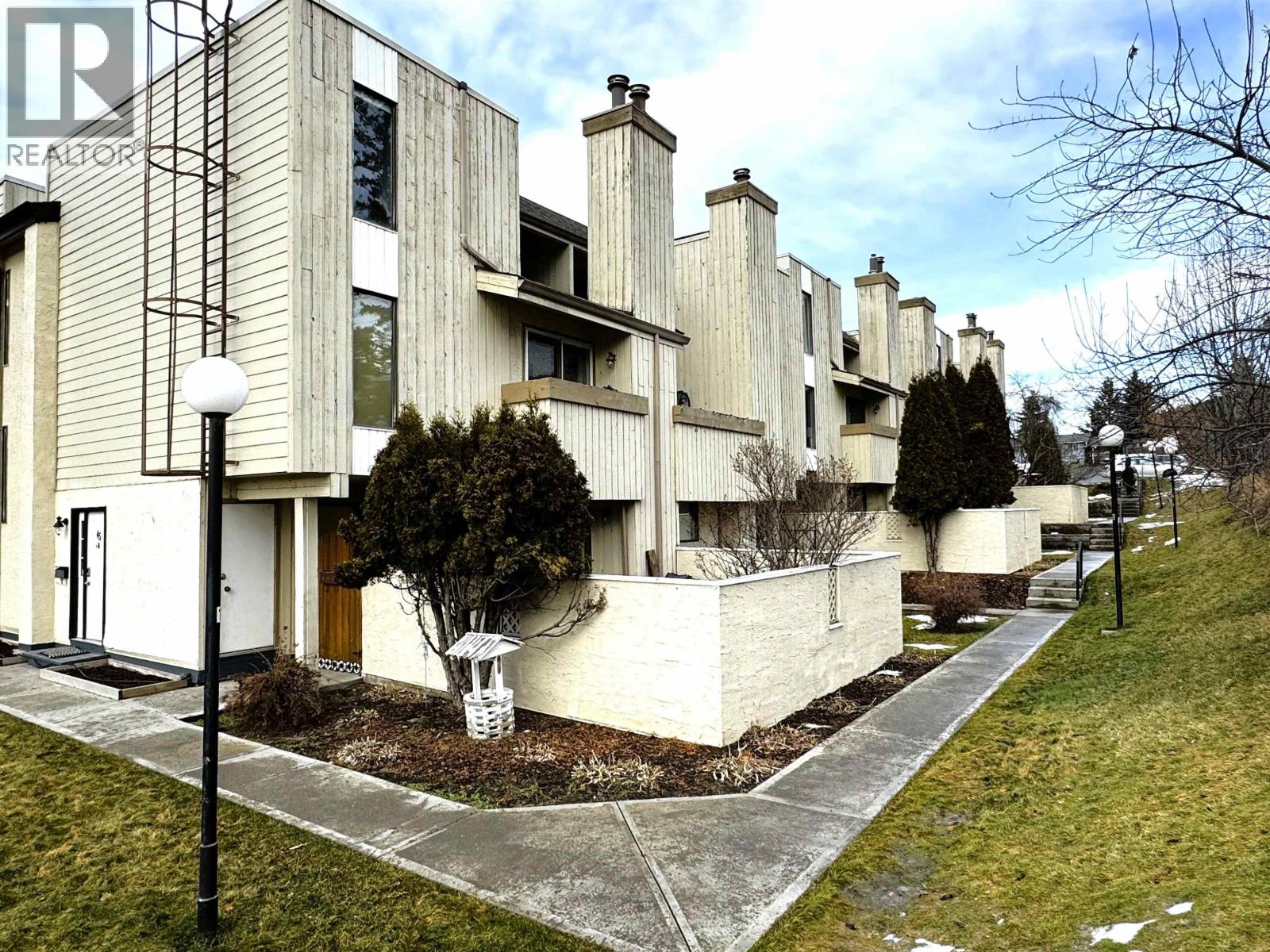 44 800 N 2nd Avenue, Williams Lake, British Columbia  V2G 4C4 - Photo 2 - R3085467