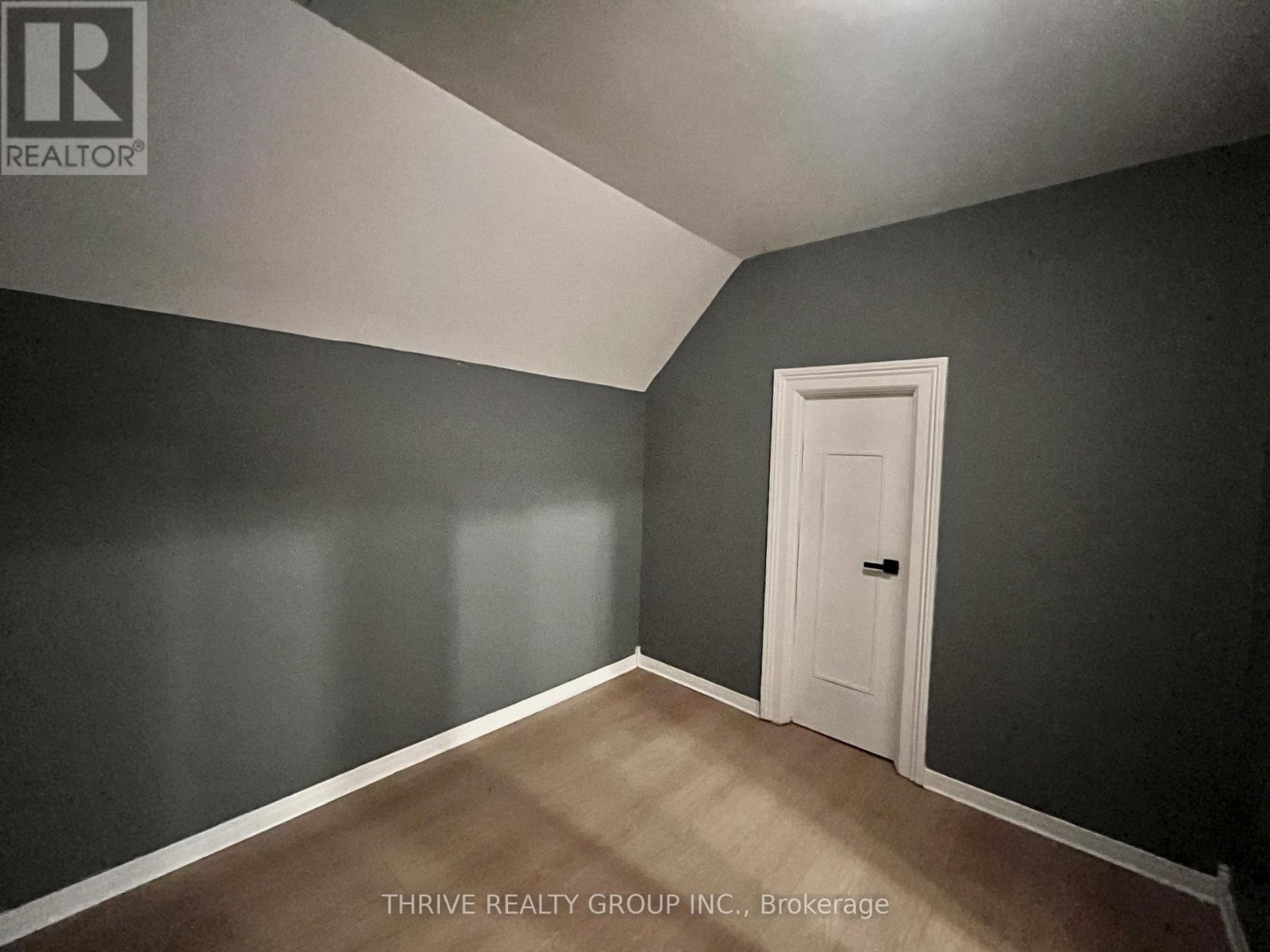 2 - 74 Princess Avenue, St. Thomas, Ontario  N5R 3V9 - Photo 4 - X12784724