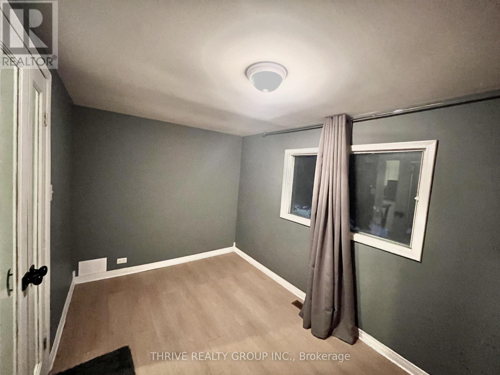 2 - 74 Princess Avenue, St. Thomas, Ontario  N5R 3V9 - Photo 9 - X12784724