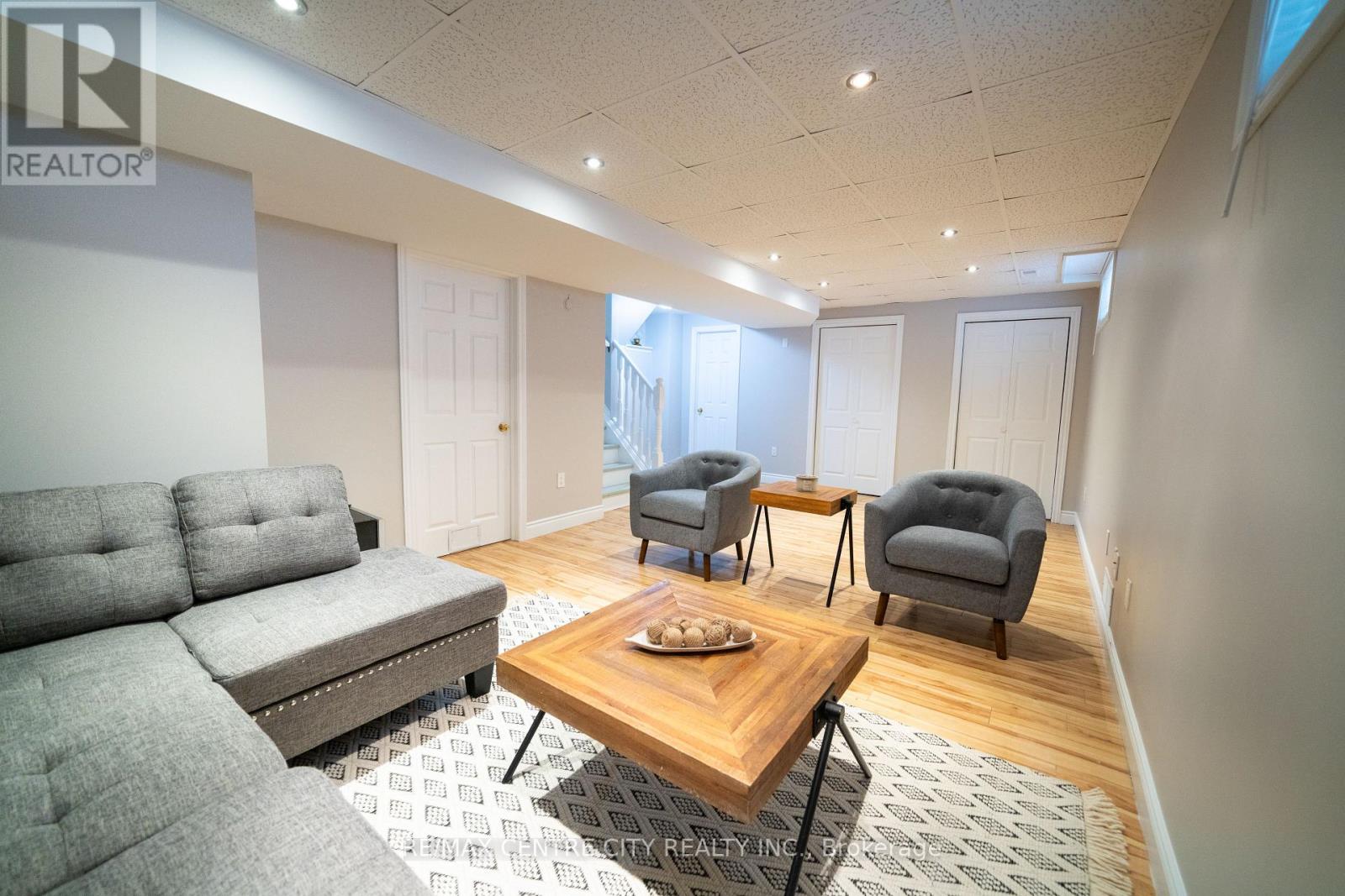 241 Parkview Drive, Strathroy-Caradoc, Ontario  N7G 4C1 - Photo 23 - X12784748