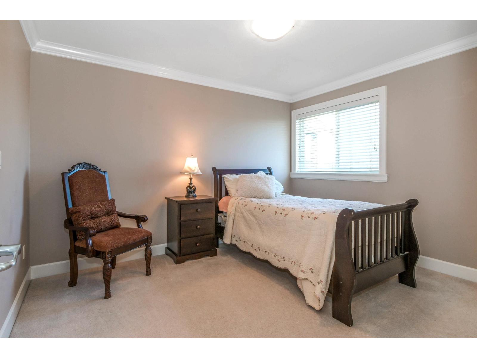 5448 189a Street, Surrey, British Columbia  V3S 6R4 - Photo 15 - R3089167