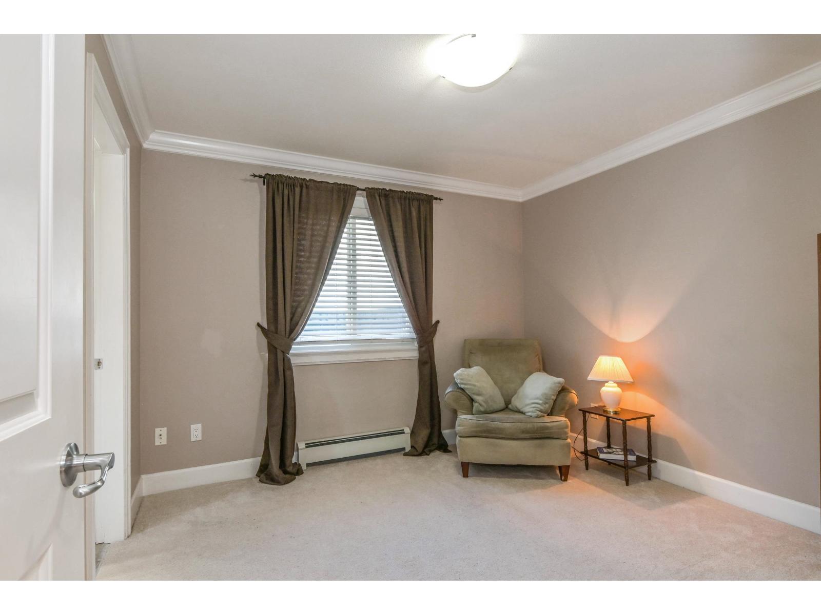 5448 189a Street, Surrey, British Columbia  V3S 6R4 - Photo 17 - R3089167