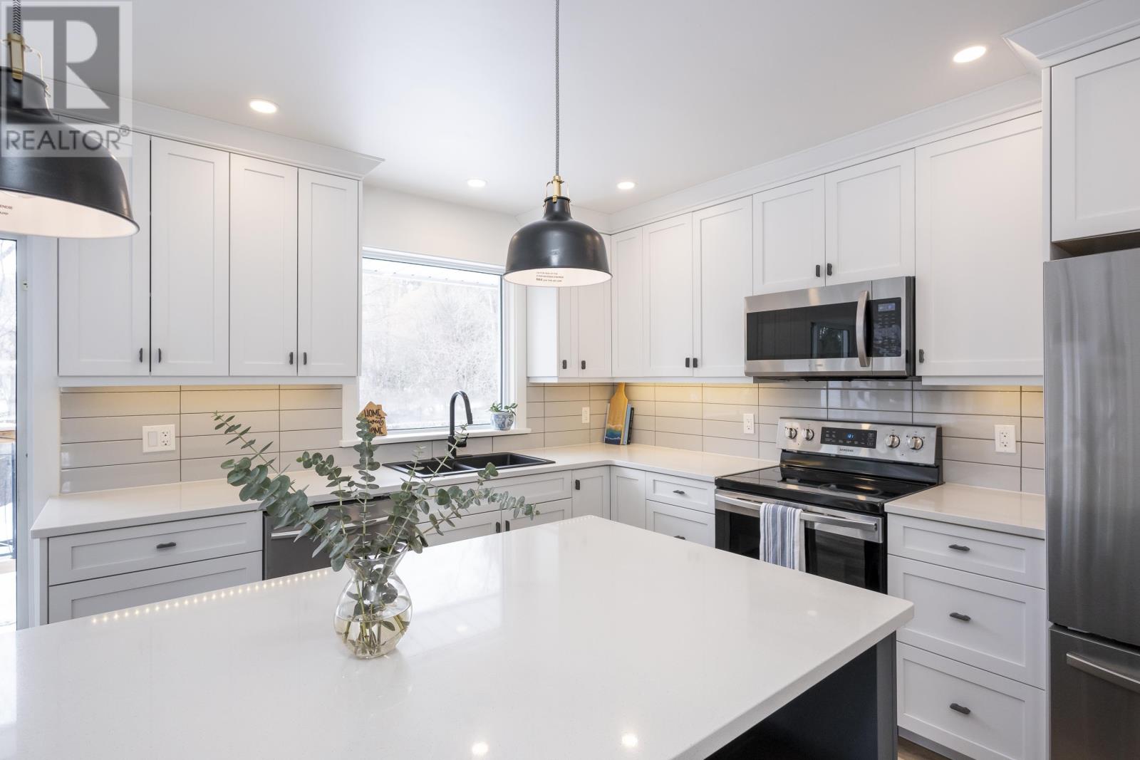 381 River St, Thunder Bay, Ontario  P7A 3R5 - Photo 14 - TB2600231