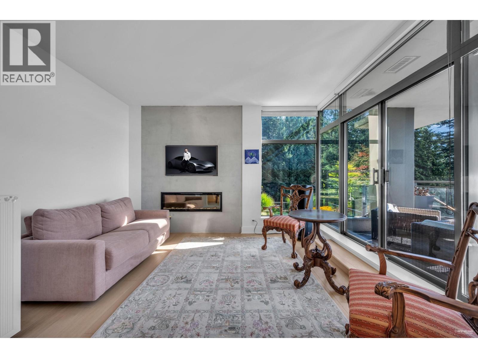 401 3315 Cypress Place, West Vancouver, British Columbia  V7S 3J7 - Photo 15 - R3089438