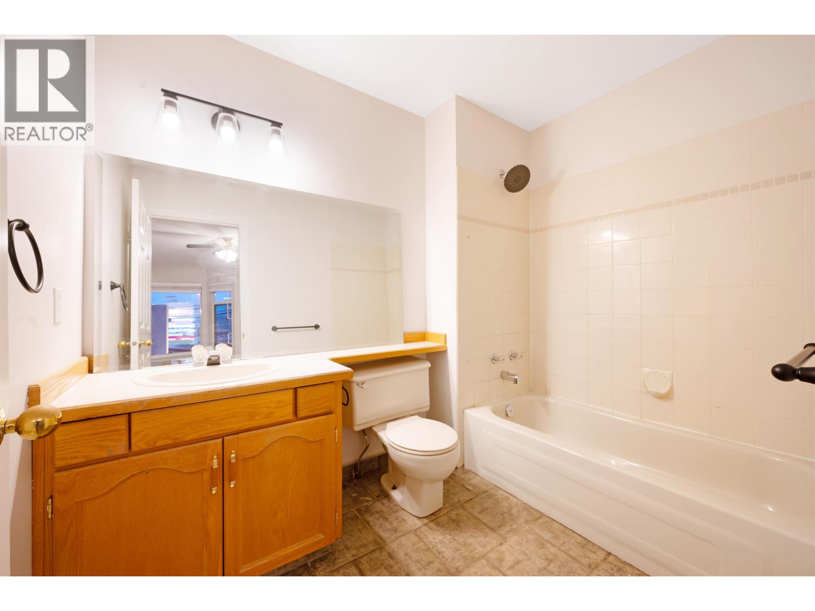 8 11580 Burnett Street, Maple Ridge, British Columbia  V2X 0Y1 - Photo 17 - R3089440