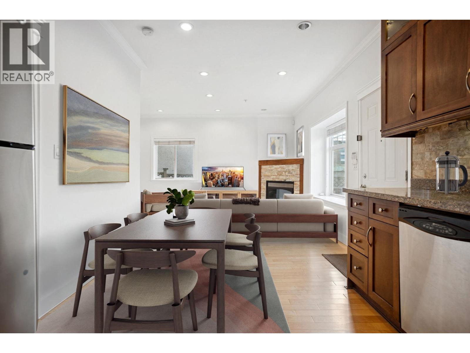 6453 Beatrice Street, Vancouver, British Columbia  V5P 3R5 - Photo 3 - R3089465