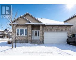 484 BRUGES STREET, Russell, Ontario