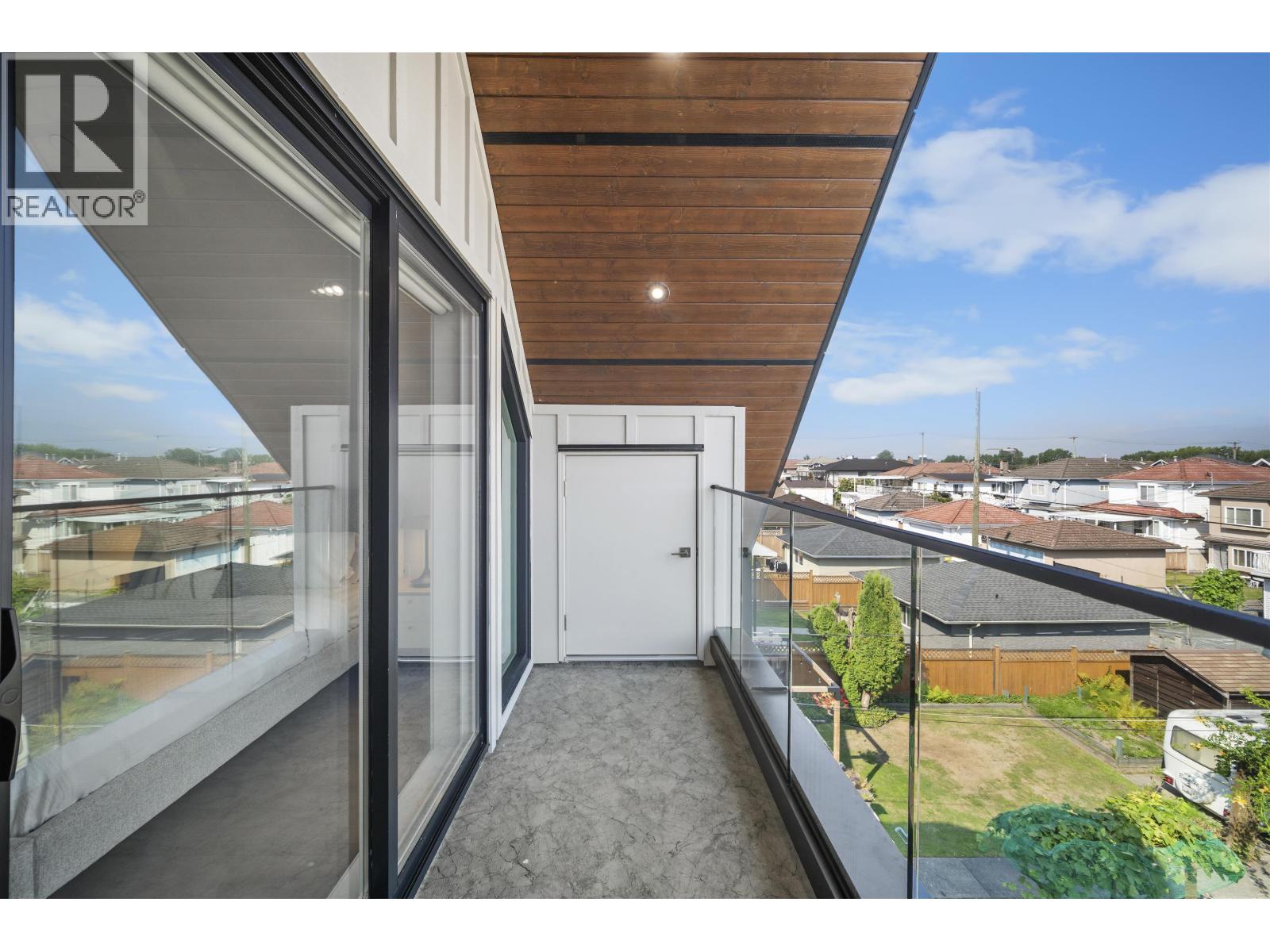 2 3563 E 25th Avenue, Vancouver, British Columbia  V5R 1K3 - Photo 11 - R3089441