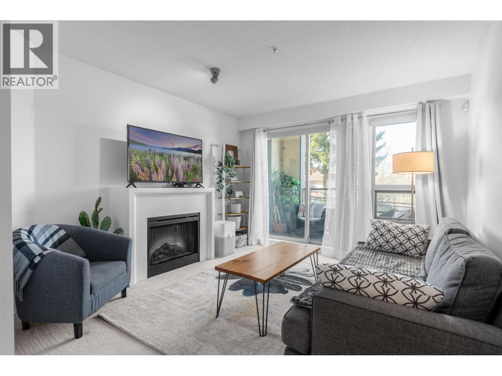 206 4550 Fraser Street, Vancouver, British Columbia  V5V 4G8 - Photo 5 - R3089346