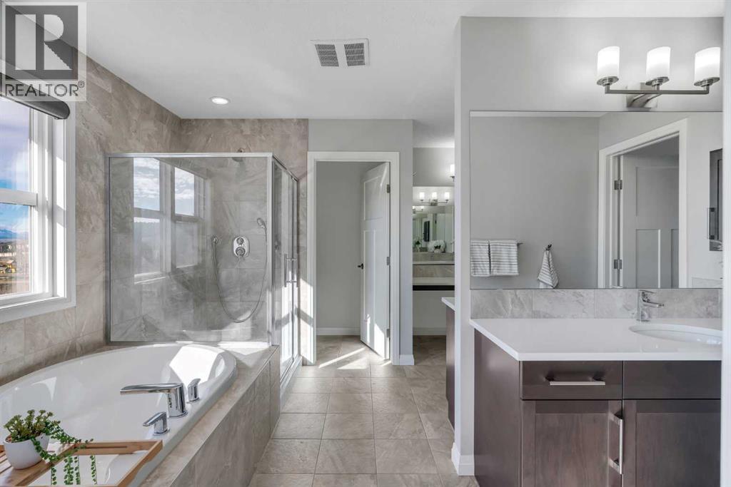 53 Sundown Grove, Cochrane, Alberta  T4C 0H8 - Photo 28 - A2285152