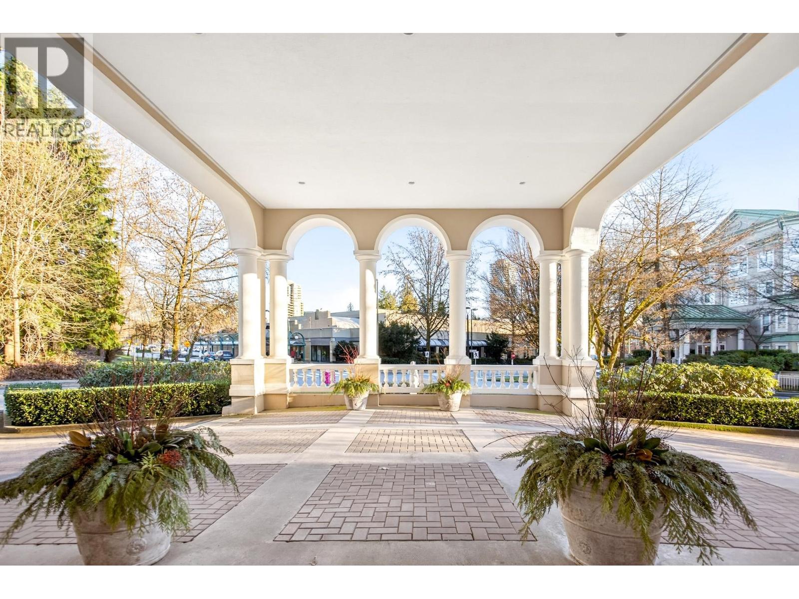 220 2995 Princess Crescent, Coquitlam, British Columbia  V3B 7N1 - Photo 2 - R3089272