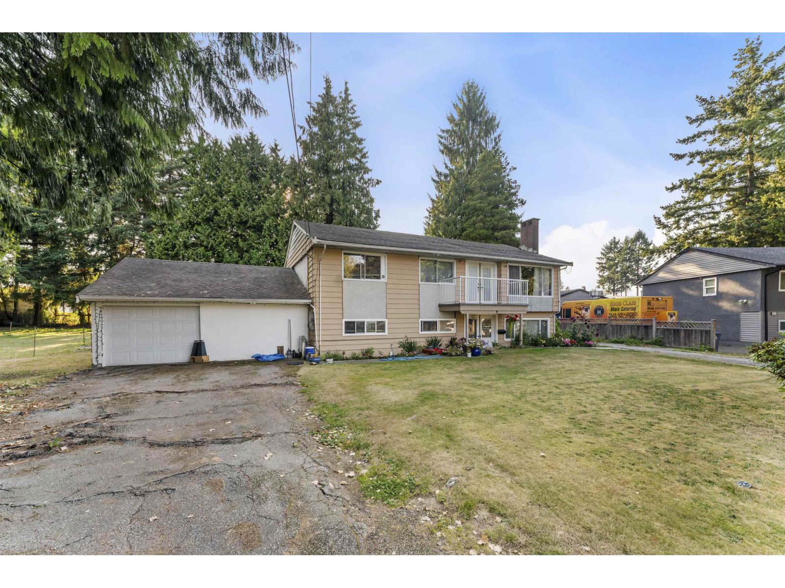 9761 124a Street, Surrey, British Columbia  V3V 4W2 - Photo 2 - R3089408