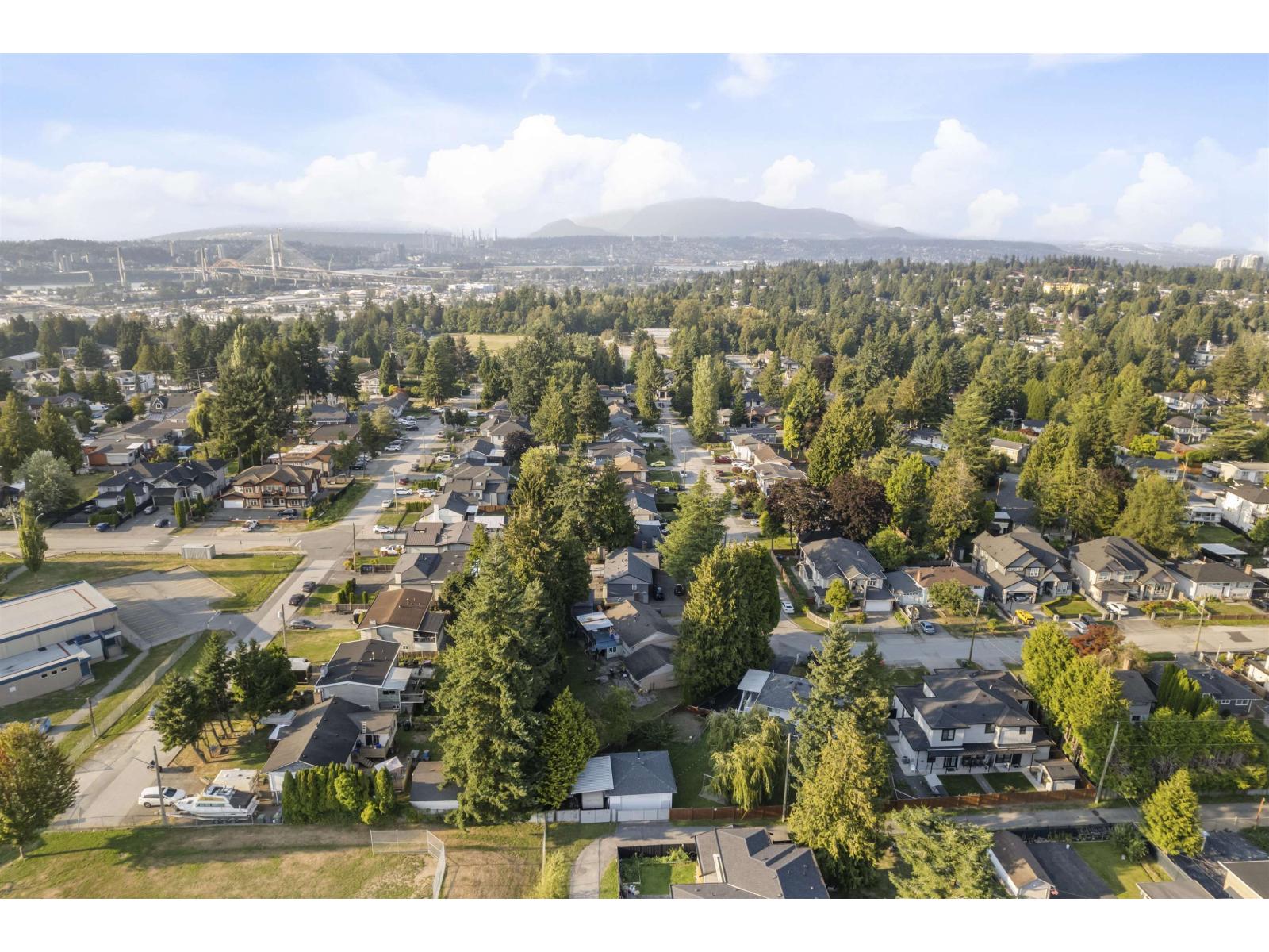 9761 124a Street, Surrey, British Columbia  V3V 4W2 - Photo 31 - R3089408