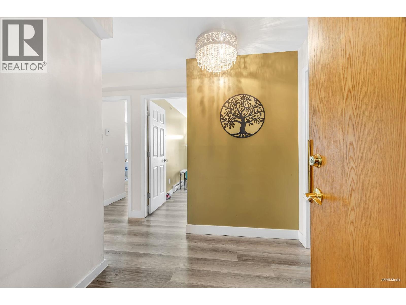 1605 1185 Quayside Drive Drive, New Westminster, British Columbia  V3M 6T8 - Photo 6 - R3089310