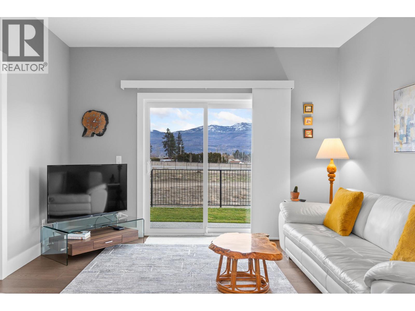 3763 St. James Drive, West Kelowna, British Columbia  V4T 0G3 - Photo 6 - 10375772