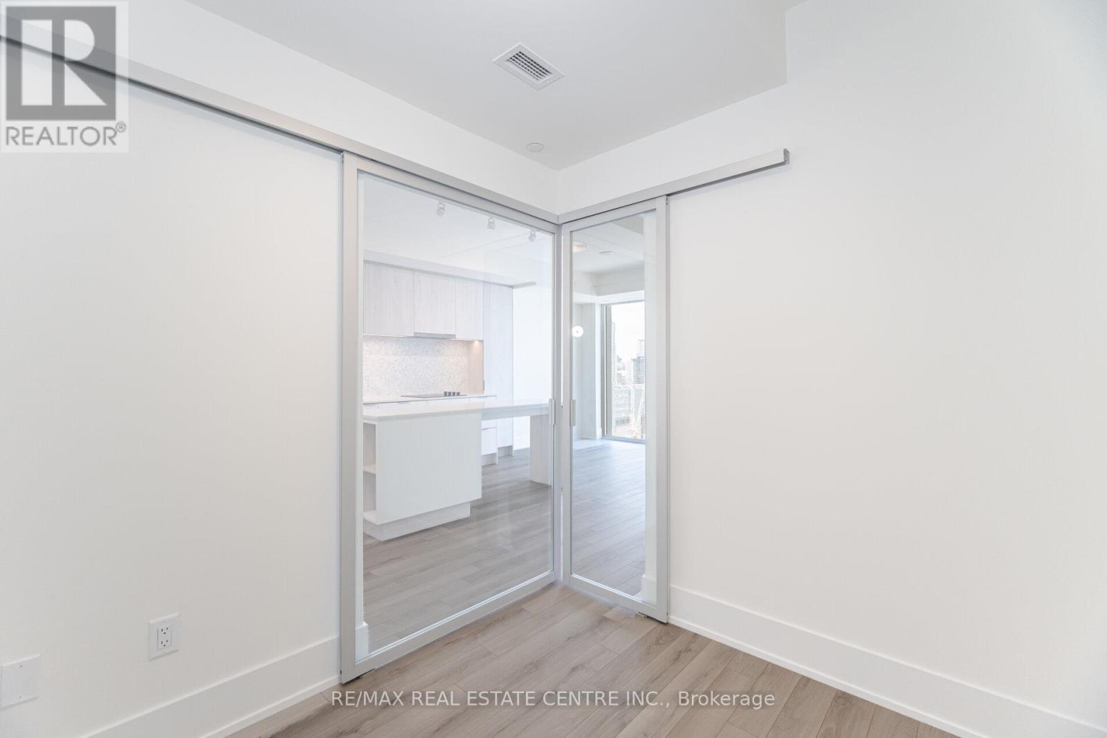 3304 - 89 Church Street, Toronto (Church-Yonge Corridor), Ontario  M5C 0B7 - Photo 26 - C12784710