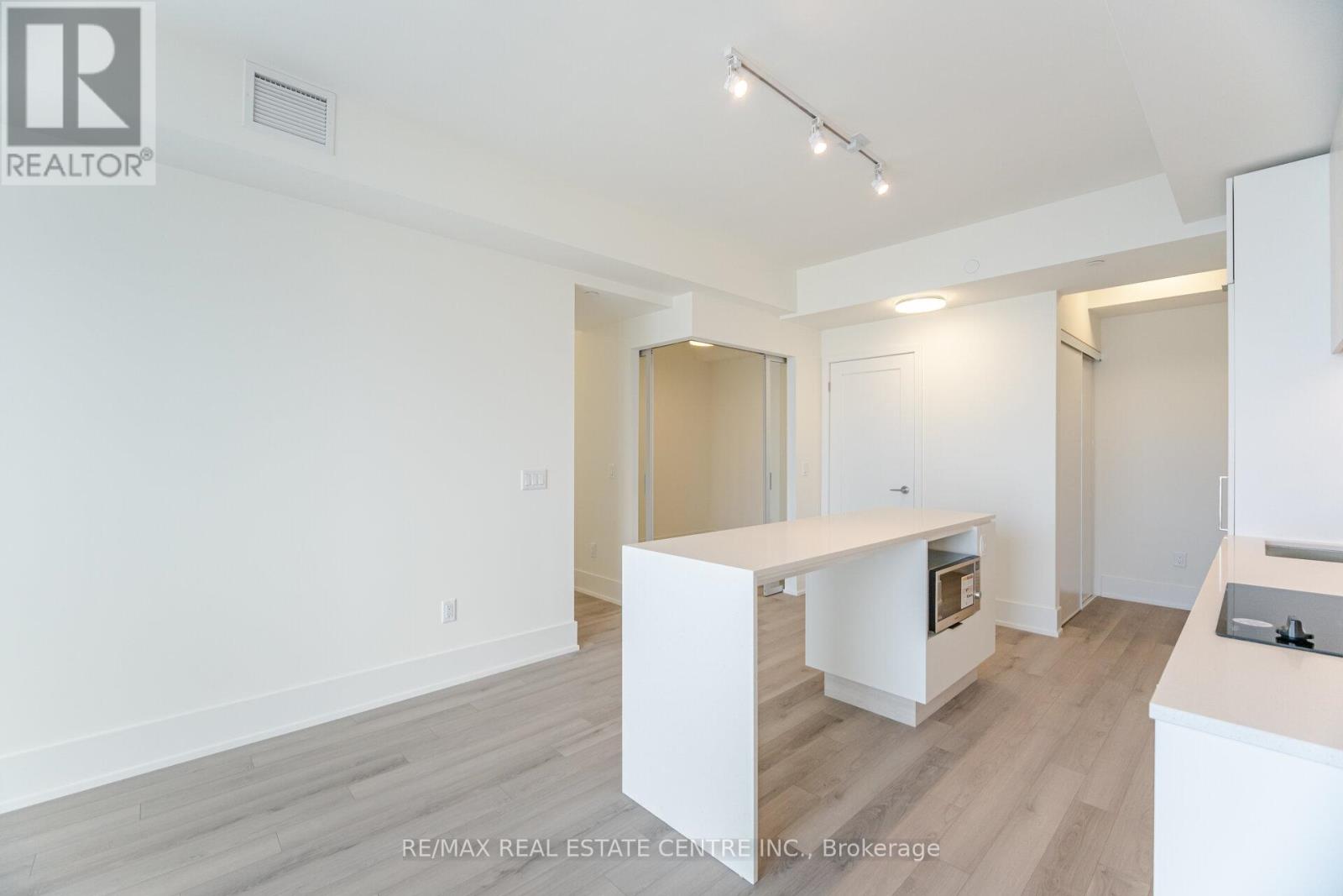 3304 - 89 Church Street, Toronto (Church-Yonge Corridor), Ontario  M5C 0B7 - Photo 6 - C12784710