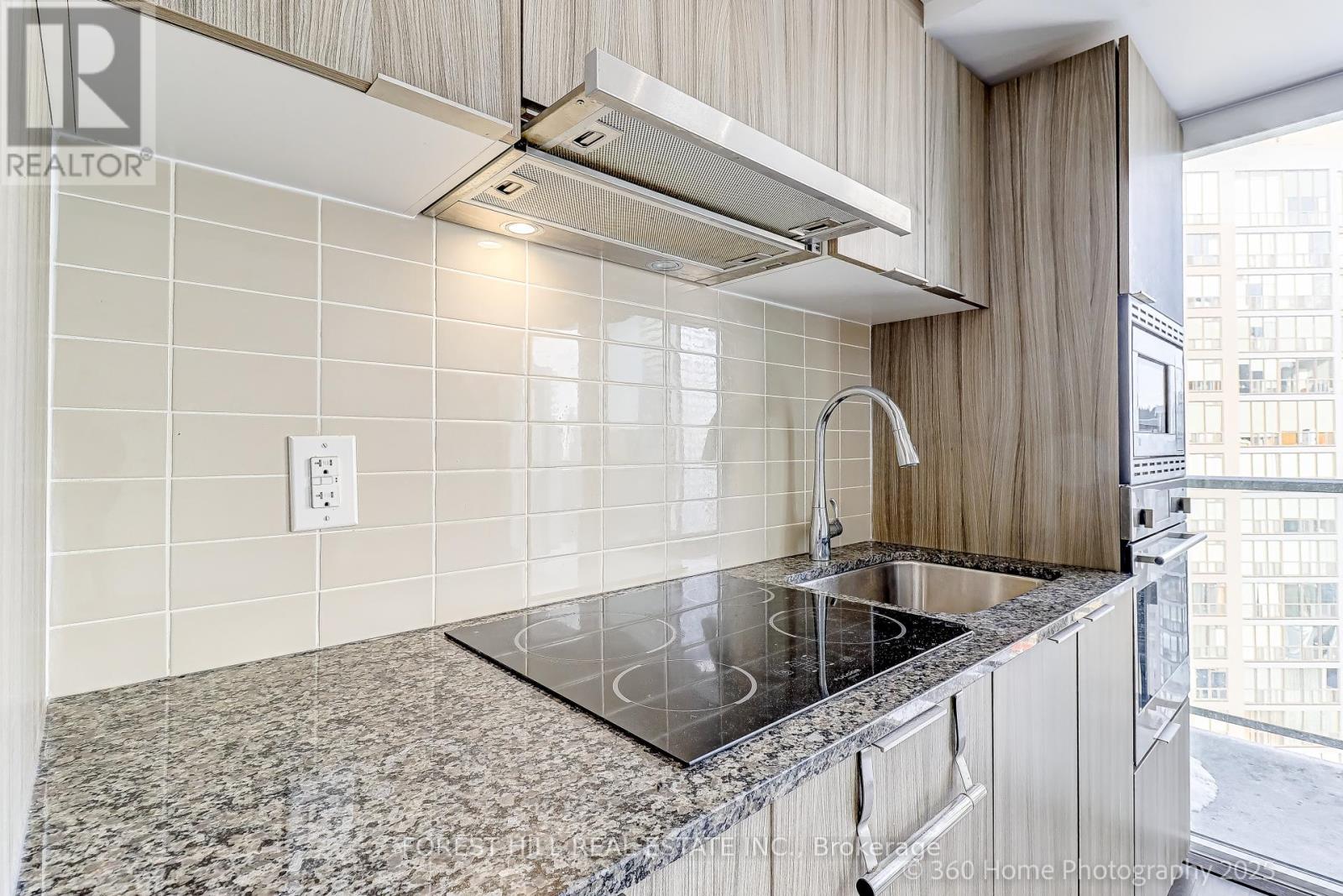 2103 - 955 Bay Street, Toronto, Ontario  M5S 0C6 - Photo 13 - C12784730