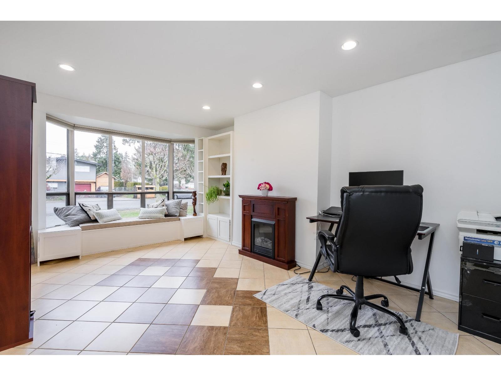 27056 28a Avenue, Langley, British Columbia  V4W 3A4 - Photo 16 - R3089474