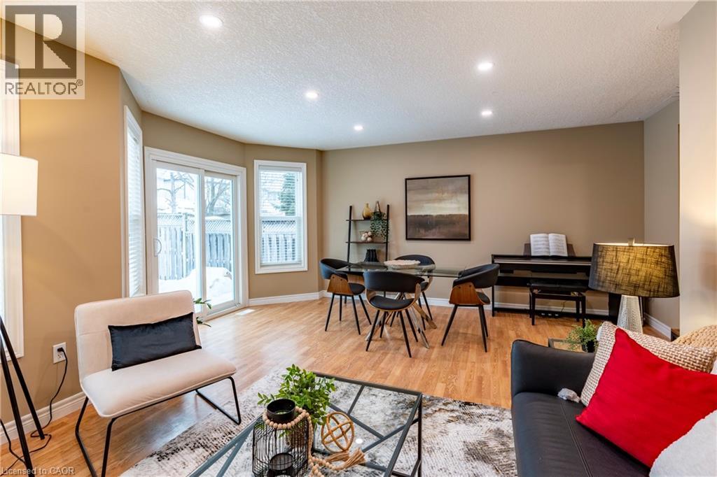 503 Dansbury Drive, Waterloo, Ontario  N2K 4K8 - Photo 13 - 40804526