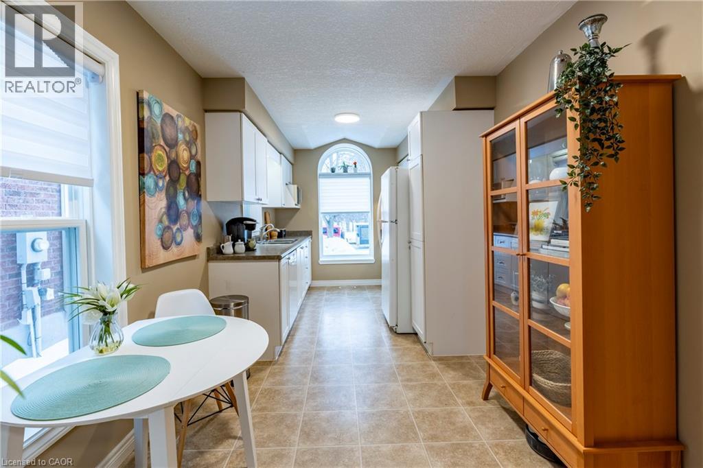 503 Dansbury Drive, Waterloo, Ontario  N2K 4K8 - Photo 16 - 40804526