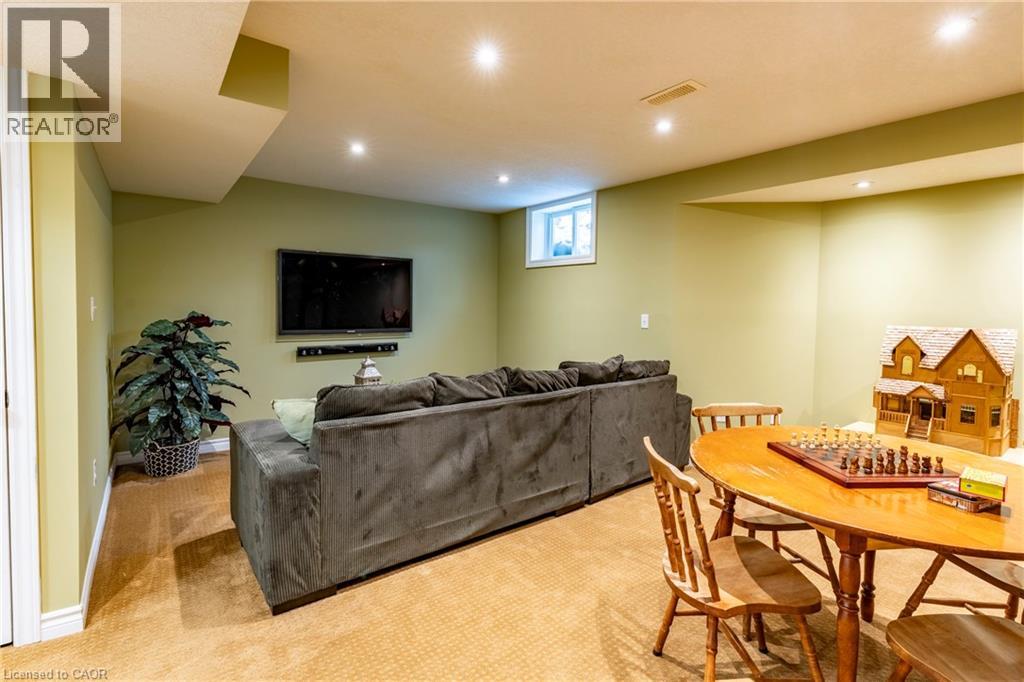 503 Dansbury Drive, Waterloo, Ontario  N2K 4K8 - Photo 36 - 40804526