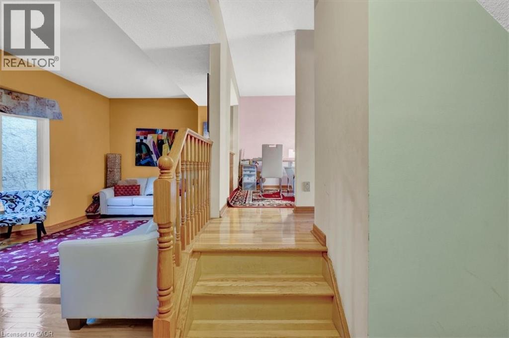 1983 Main Street W Unit# 1, Hamilton, Ontario  L8S 4R2 - Photo 13 - 40803800