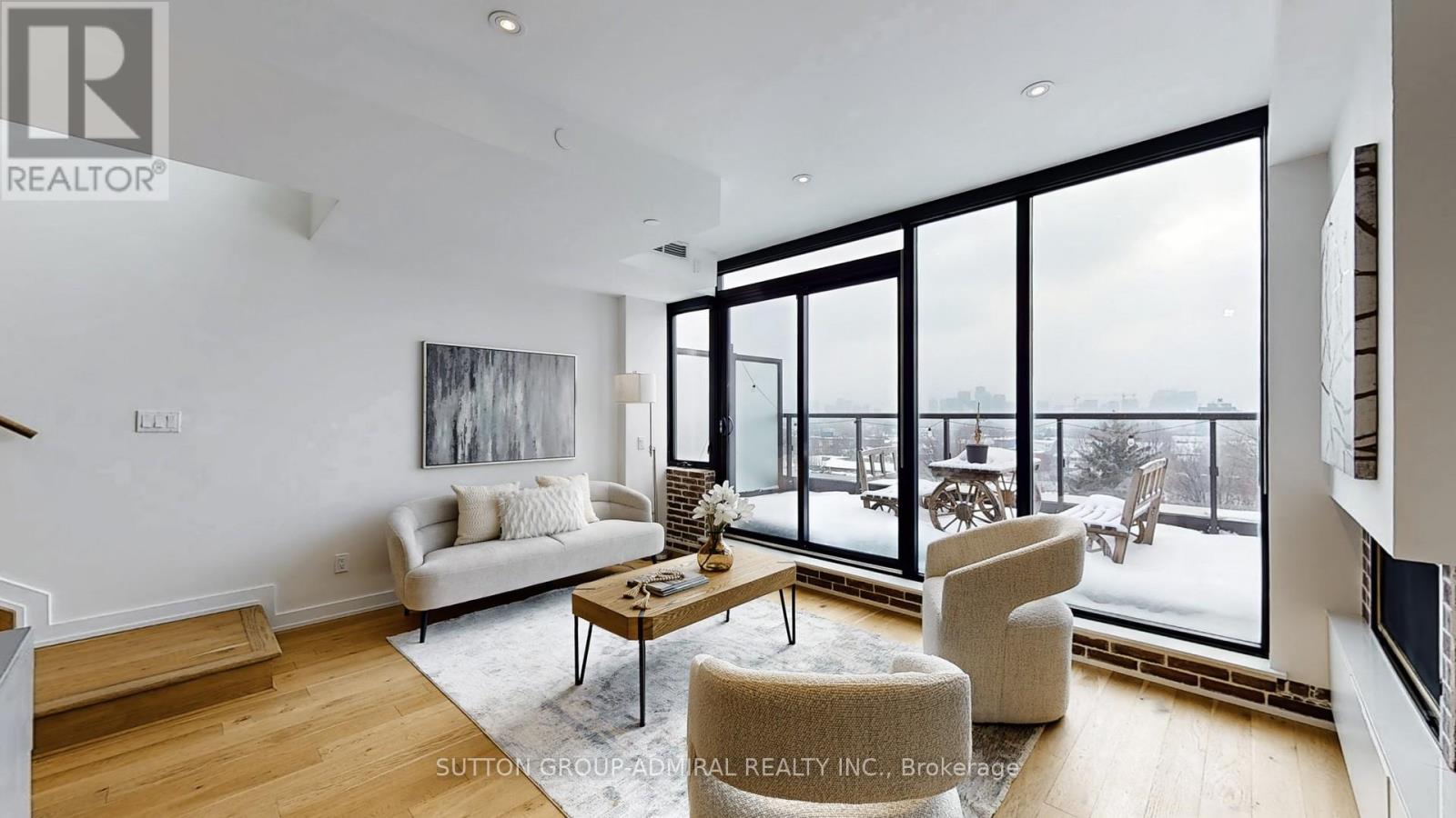 Ph 617 - 899 College Street, Toronto, Ontario  M6H 1A1 - Photo 2 - C12769924