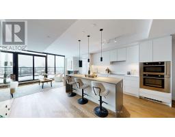 PH 617 - 899 COLLEGE STREET, Toronto, Ontario