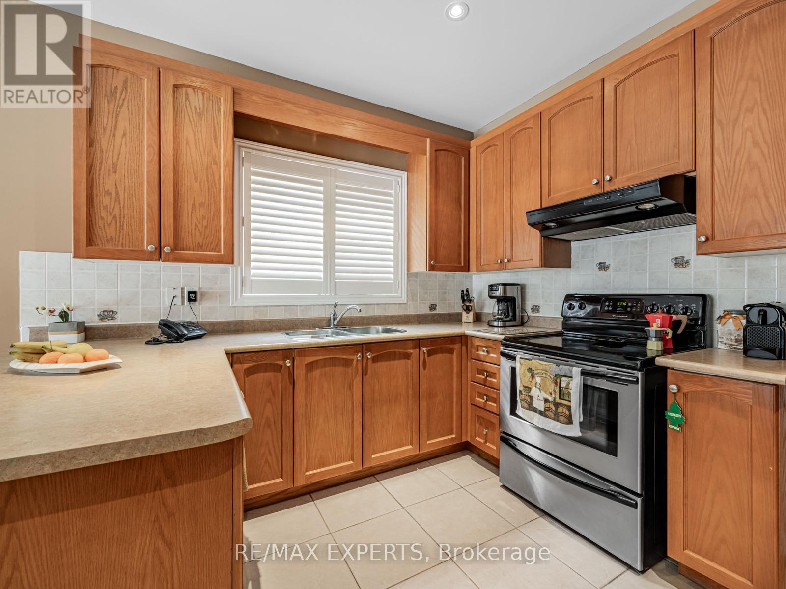 97 Diploma Avenue, Vaughan, Ontario  L4H 3A6 - Photo 12 - N12784706