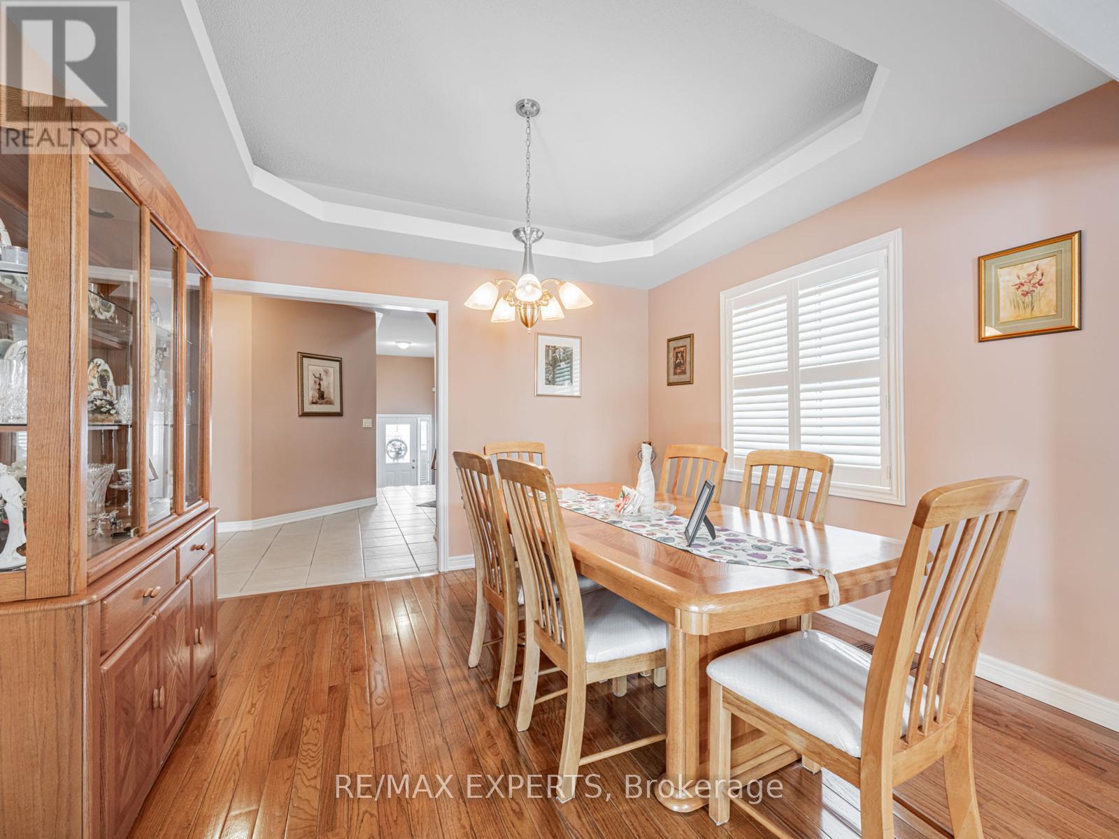 97 Diploma Avenue, Vaughan, Ontario  L4H 3A6 - Photo 3 - N12784706